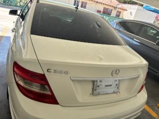 2011 C300