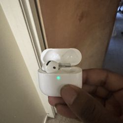 Apple Air Pod Pros 4th Gen