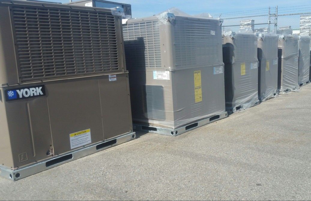 460v 5 Ton Heat Pump ❄️YORK LX SERIES Commercial Rooftop Units Ac/Heating Blowout! Priced To Sell!