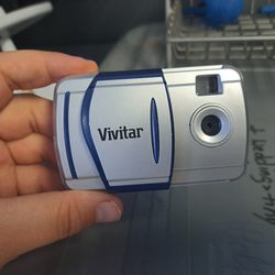 Vivitar Camera