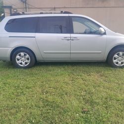 2007 KIA Sedona