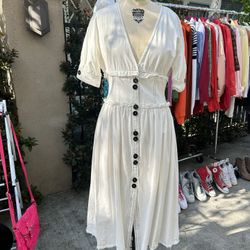 Women’s White Cotton Dress