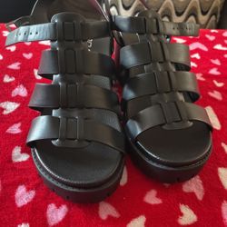 EMI Low Heel Black Sandal 8.5