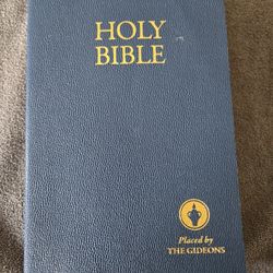 Free Softcover Blue Gideon Bible 