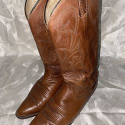 Dan Post Women’s Cowboy Boots 