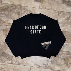 Fear of God Essentials 90’s Fleece Crewneck Jet Black FW25 100% Cotton (With Pockets) Small
