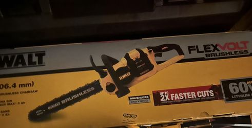 Dewalt  Cordless Chainsaw