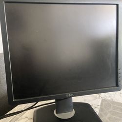 Computer Monitors - Dell - Flatscreen - Set of Two