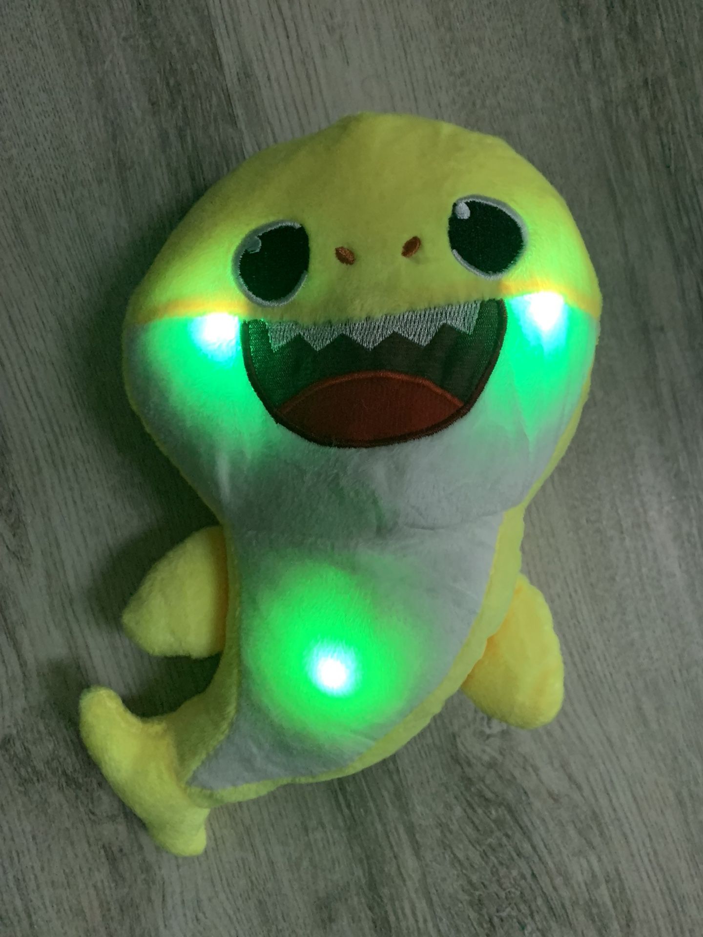 Yellow Singing LED Light Plush Toys Music Doll English Song Toy Gift