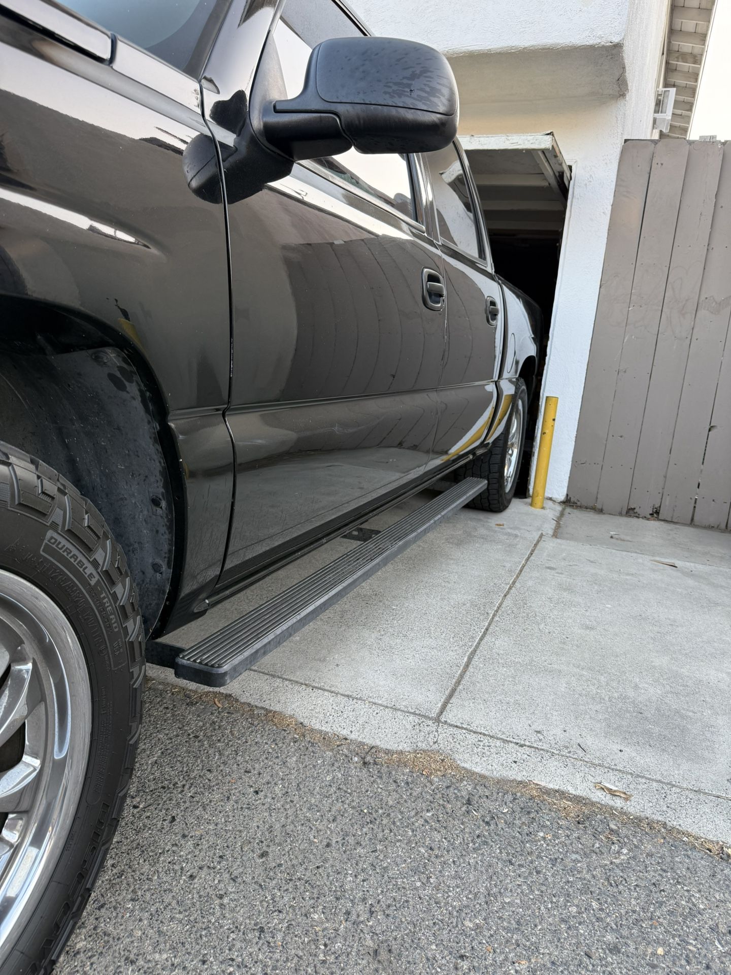 2006 Chevy Silverado 1500 running boards