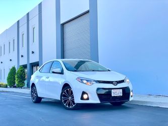 2015 TOYOTA COROLLA S PLUS