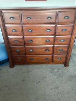 Free bedroom set