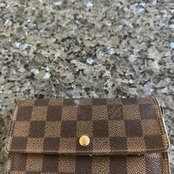 louis vuitton vintage wallet