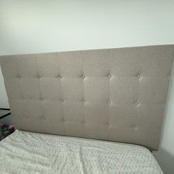 Signature Design by Ashley Upholstered Queen Bed!! Comes with box spring