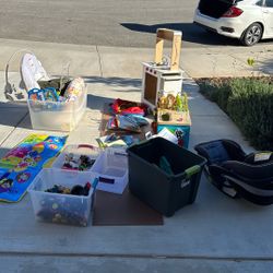 Free Infant Stuff And Toys 