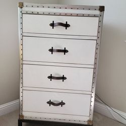 Pottery Barn Ludlow Trunk Set – Rustic Chic! Dresser + 2 Nightstands