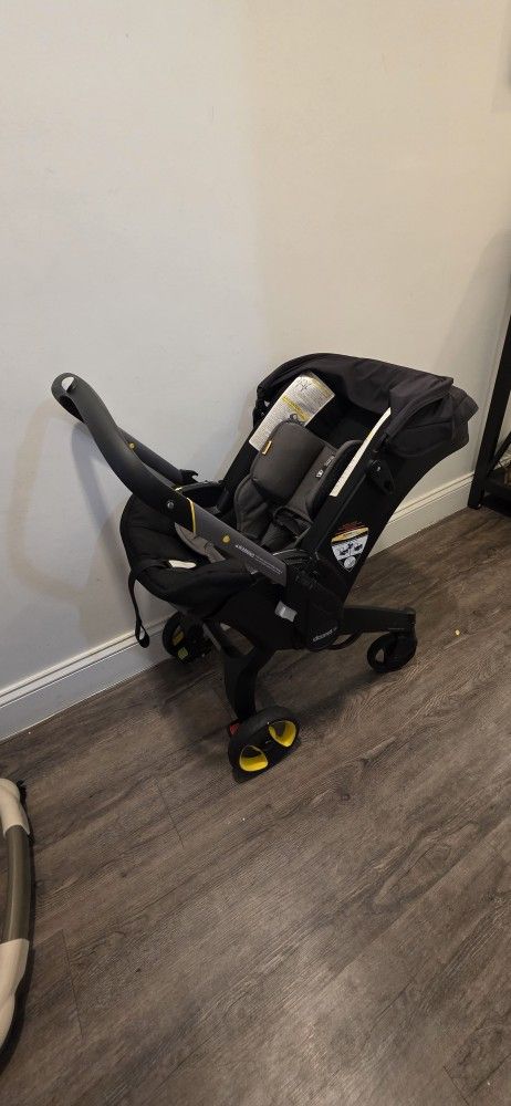 Doona + Car Seat & Stroller