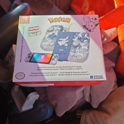 Pokemon Split Pad Nintendo. Switch Contro