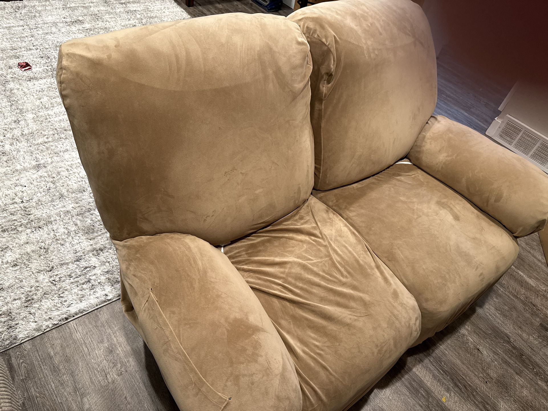 FREE!! Recliner Couches