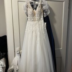 Morilee Wedding Dress: Brand New!!!!