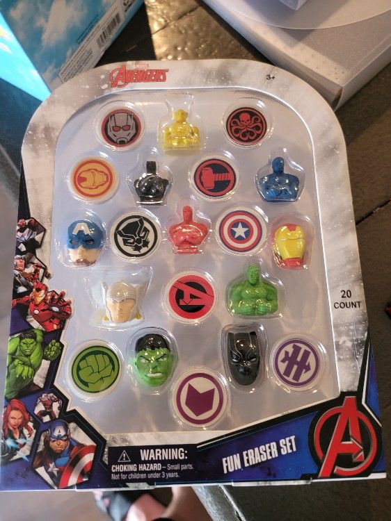 Marvel Avengers Eraser Set 