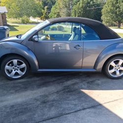 2006 VW Beetle Convertible Low Miles 