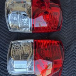 2007–2009 Toyota Tundra Tail Lights Pair Aftermarket Rear Lamps