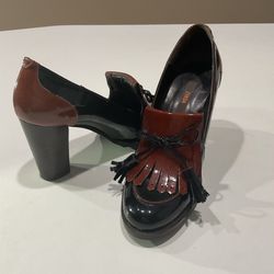 ZINDA Women’s Black/Cocoa Soft Leather Loafers, Size 7.5/ 38EU