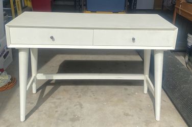44” Writing Desk