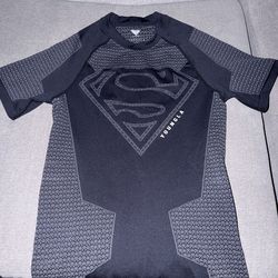 Youngla Superman SZ:Medium