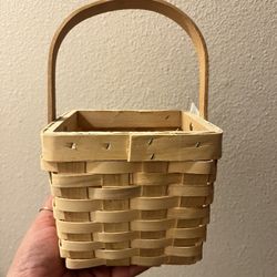 Baskets 