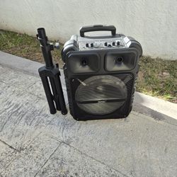 Indoor/outdoor Speaker W Radio And Bluetooth 