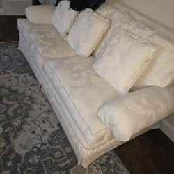 Beautiful White Couch And Love Seat Set