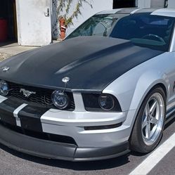 2005 Ford Mustang