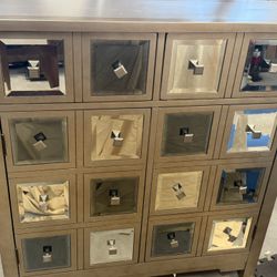 Mirrored Cabinet