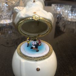   Mr Christmas Porcelain Snowman Hinged Music Box Wind Up Animated Ornament