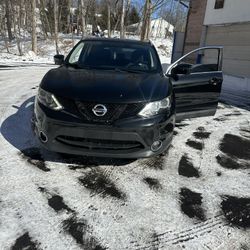 Nissan Rogue Sport AWD SV