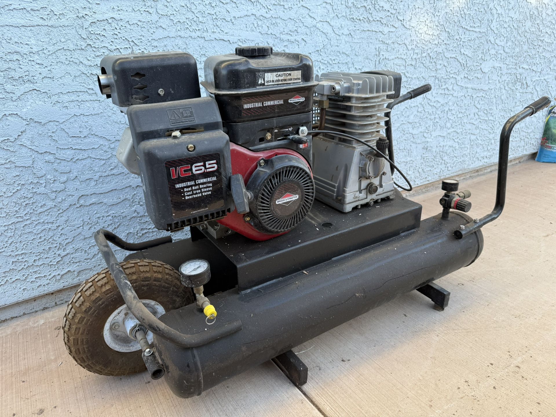 9 Gallon Air Compressor