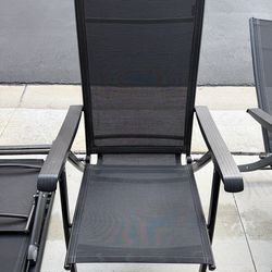 Reclining Folding Chairs (4)