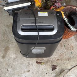 Shredder - Heavy Duty Crosscut 