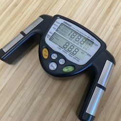 Omron HBF-306C Handheld Body Fat Monitor