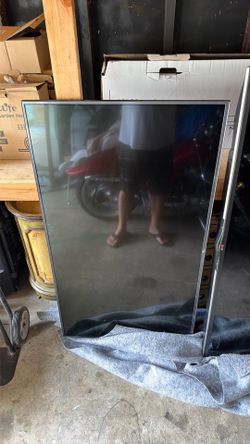 55” lg super thin tv