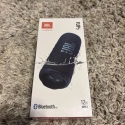NEW - JBL Flip 6 - Portable Waterproof Speaker - Blue