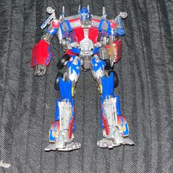 masterpiece optimus prime 
