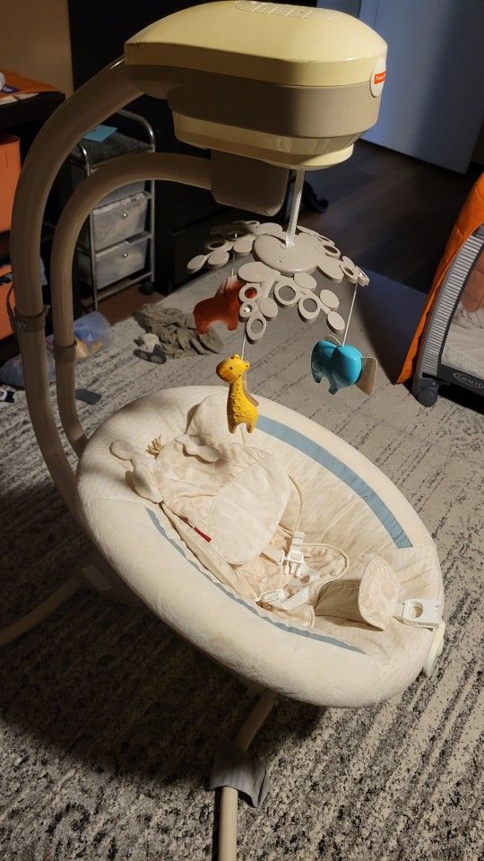 Baby Swing - Fisher Price