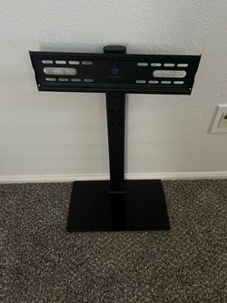Heavy duty tv stand