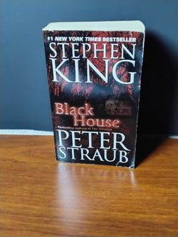 Black House By Stephen King and Peter Straub