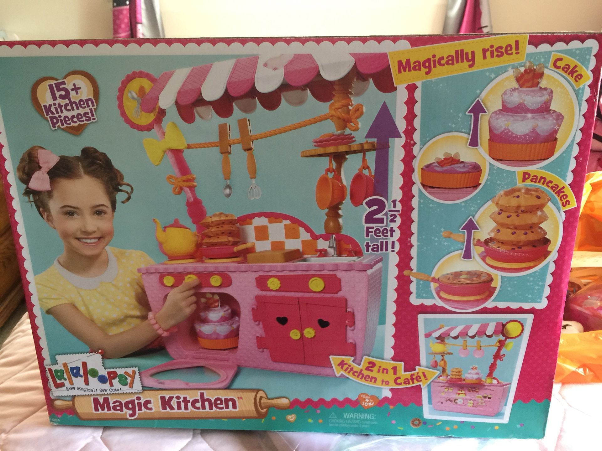 Lalaloopsy magic play kitchen