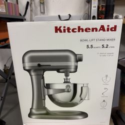 KitchenAid 5.5qt Bowl-Lift Stand Mixer