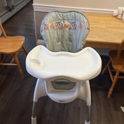 [FREE] GRACO Winnie the Pooh High chair